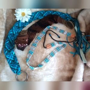 Lot 3 Belts Womens Blue Brown beaded, tie and stretchy Casual Belts Sz M